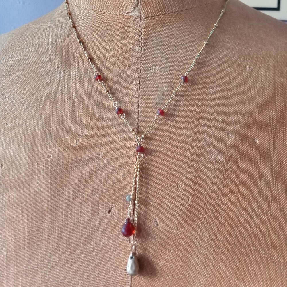 Satya vintage gold plated lariat necklace with golden and garnet drops